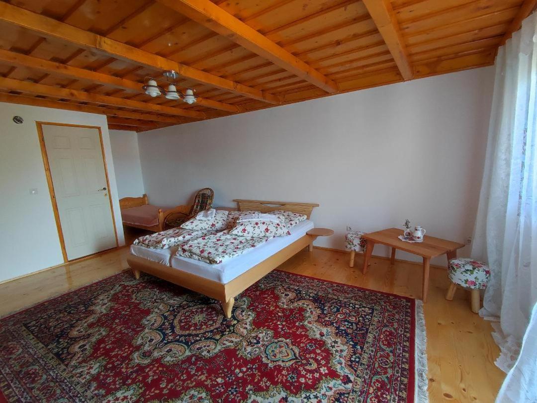 Elza Guesthouse Риметя Экстерьер фото