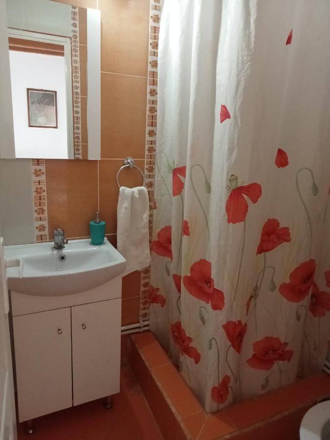 Elza Guesthouse Риметя Экстерьер фото
