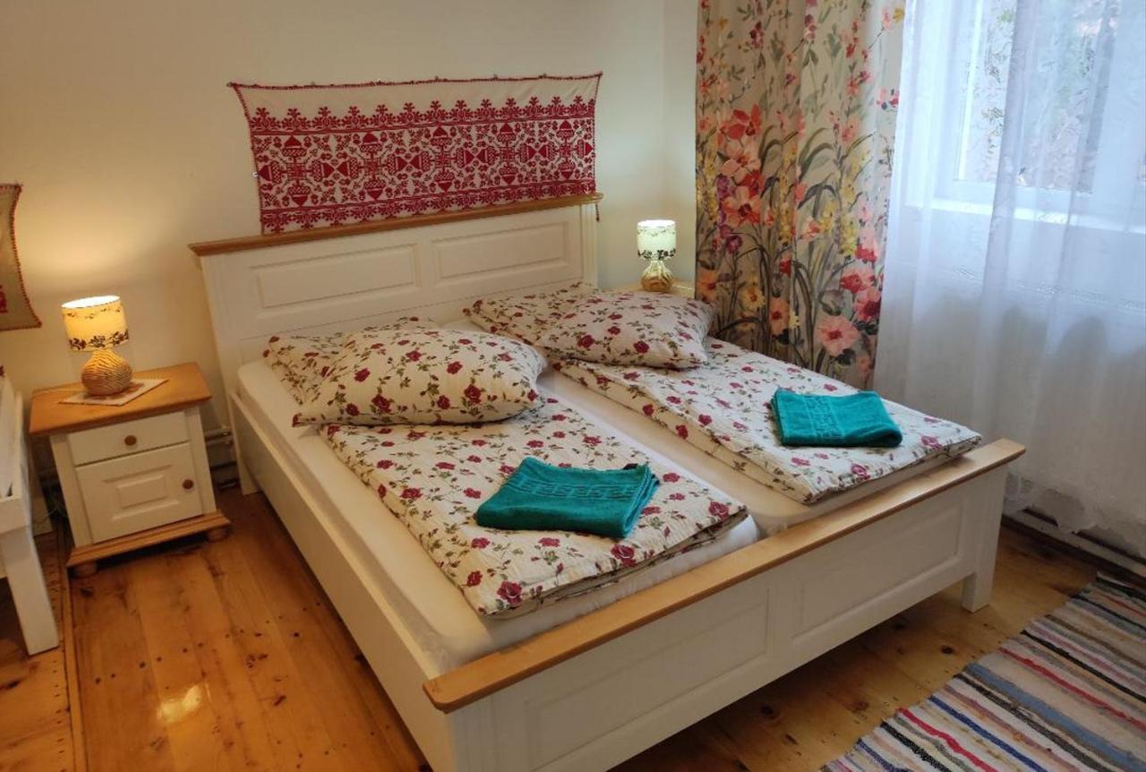 Elza Guesthouse Риметя Экстерьер фото